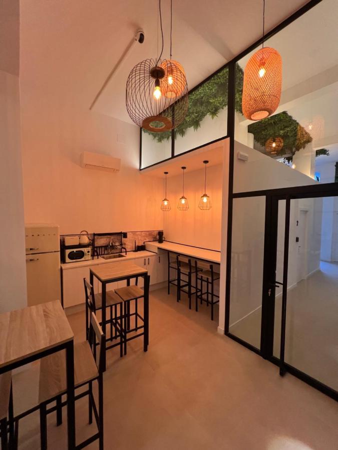Nina Mala Hotel Valencia Bagian luar foto