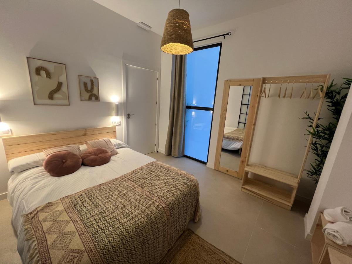 Nina Mala Hotel Valencia Bagian luar foto