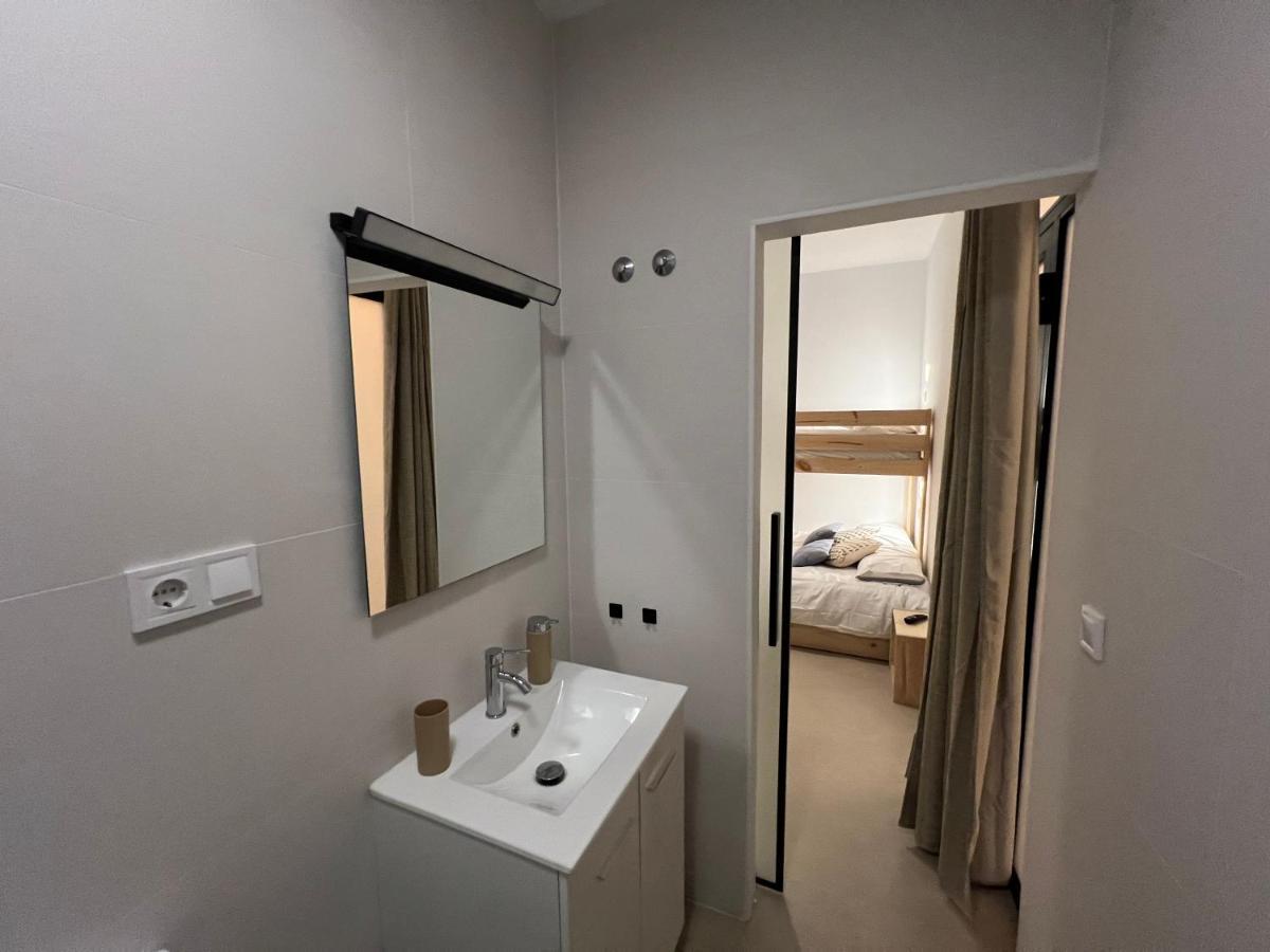 Nina Mala Hotel Valencia Bagian luar foto