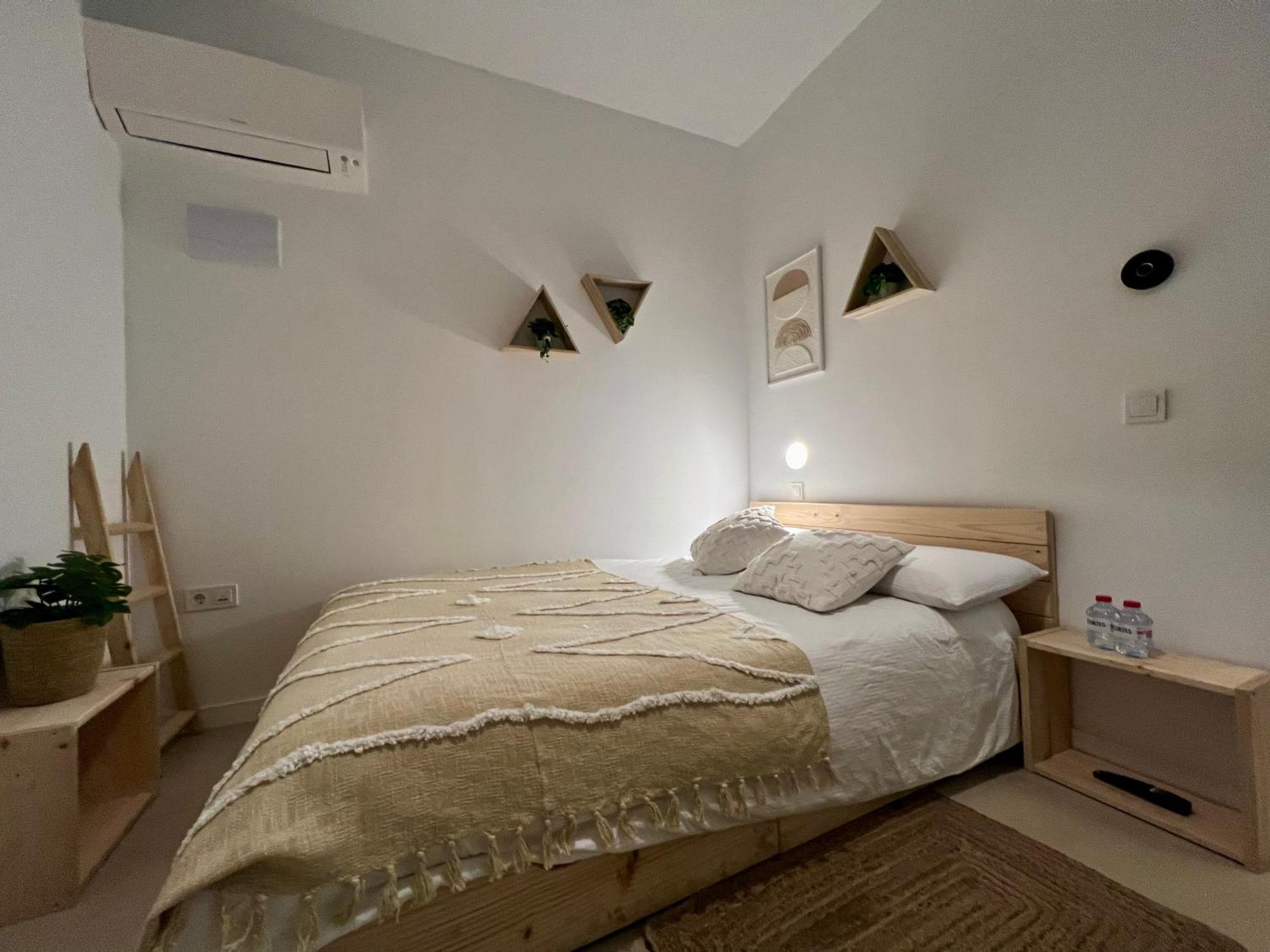 Nina Mala Hotel Valencia Bagian luar foto
